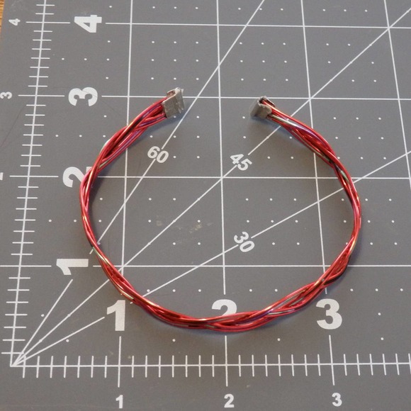 Red and Green Variegated Wire Bracelet 4005 - Picture 7 of 7